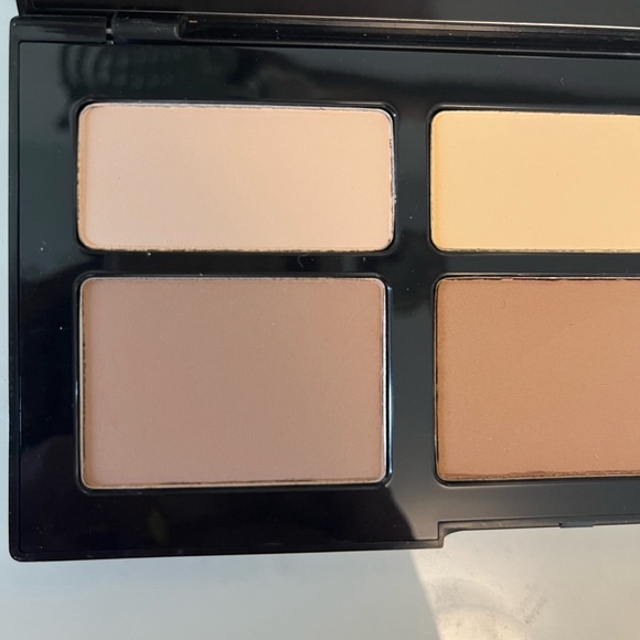 Kat Von D contour palate - Picture 3 of 5